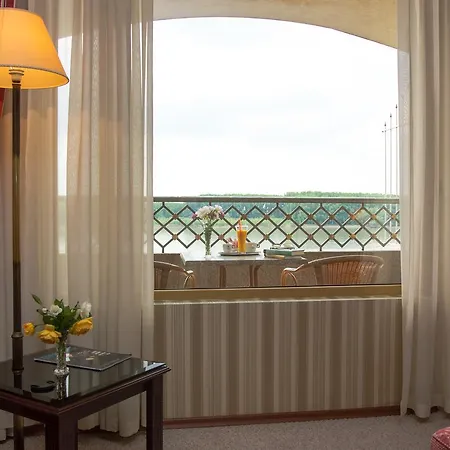 Drustar Hotel 5*